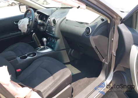 2015 Nissan Rogue Select S z USA, uszkodzony, nr VIN JN8AS5MV5FW752806